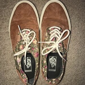 Vans Sneakers